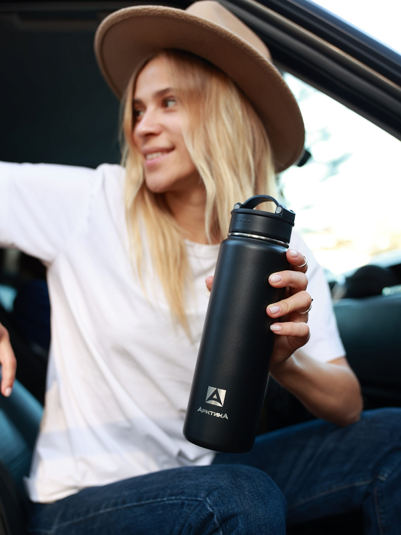 Термокружка 0.7л серии 708 чёрная со спортивной крышкой - 6