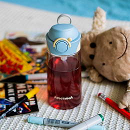 Сделана из тритана