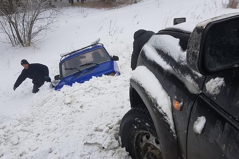 Помощь на дороге: добровольцы «Джип Алерт»