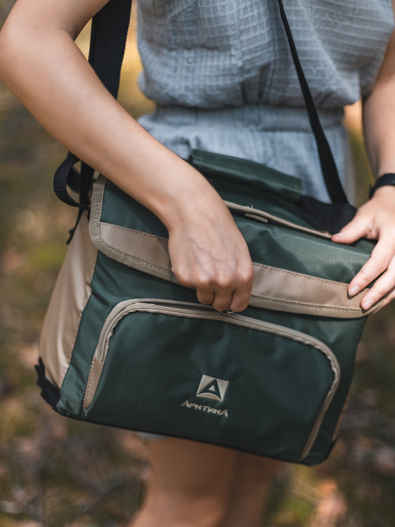 Термосумка-холодильник 10л серии 3001 зелёная с люком - 8