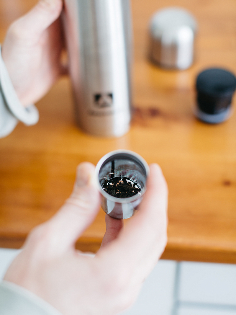 Термос 0.75л серии 101 стальной с узким горлом и пробкой с ситом - 4