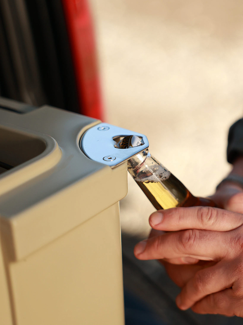 Бежевый термоконтейнер 2600 на 120 литров - 7